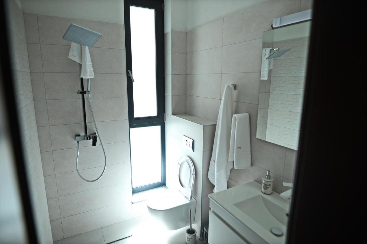 דירות פיטסטי Casa Vys מראה חיצוני תמונה